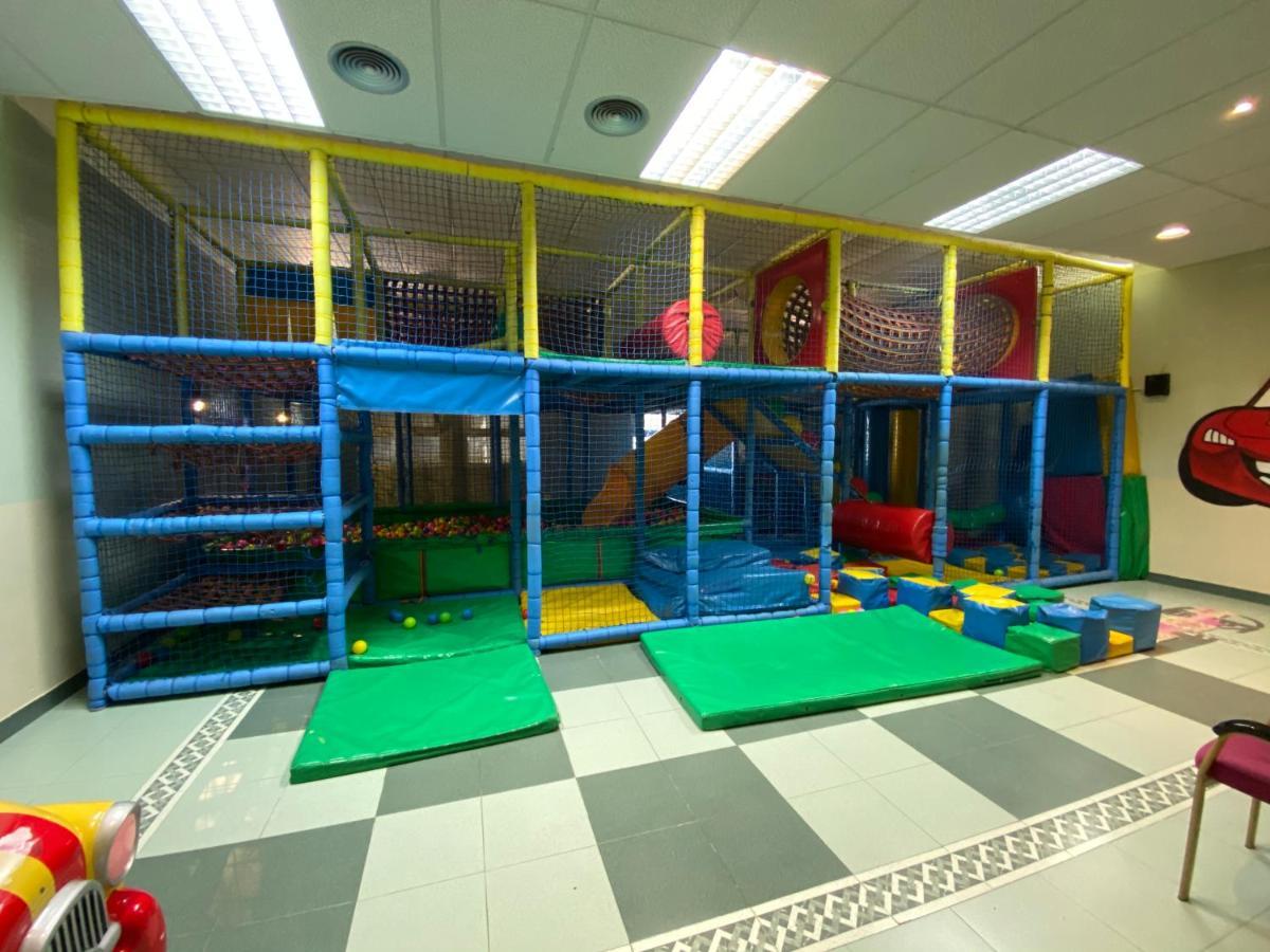 Hotel Lasa Sport Valladolid Dış mekan fotoğraf