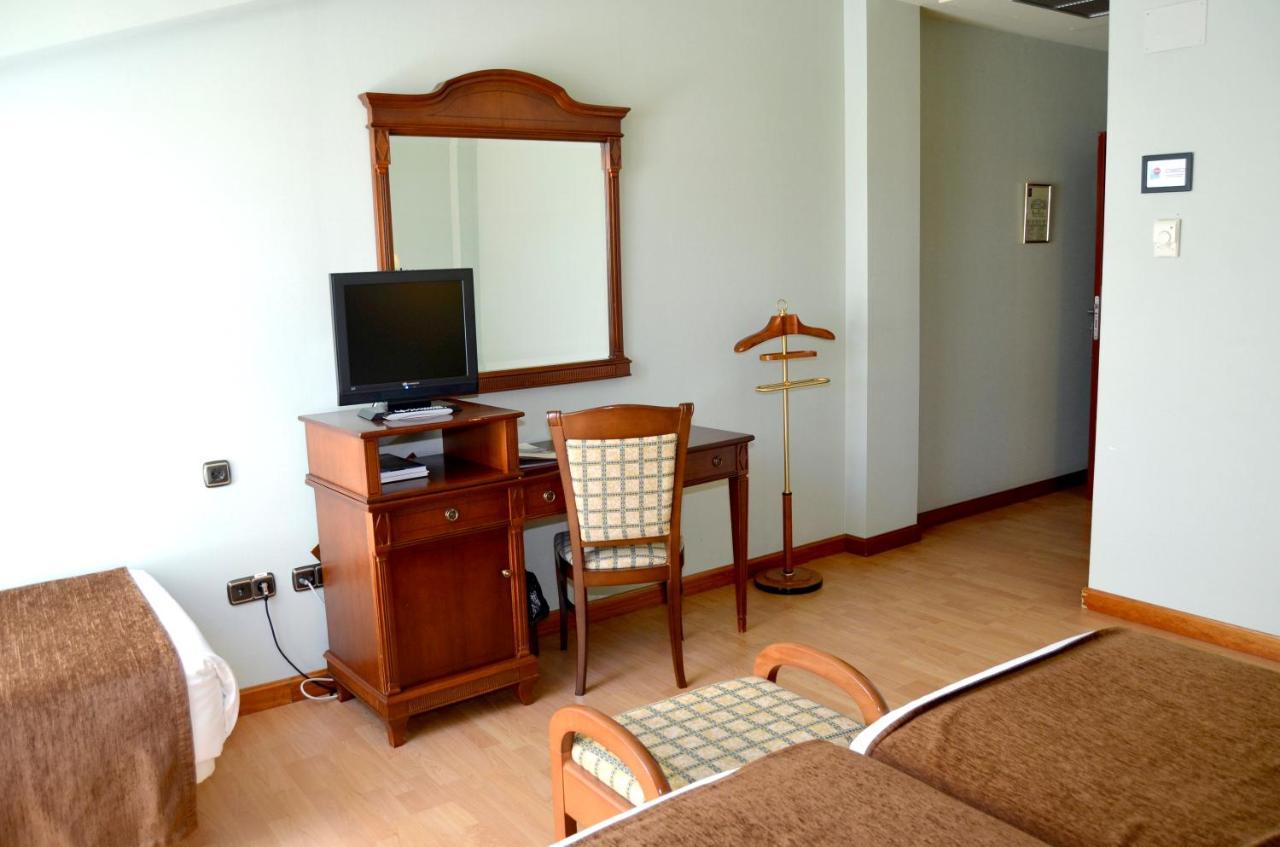 Hotel Lasa Sport Valladolid Dış mekan fotoğraf