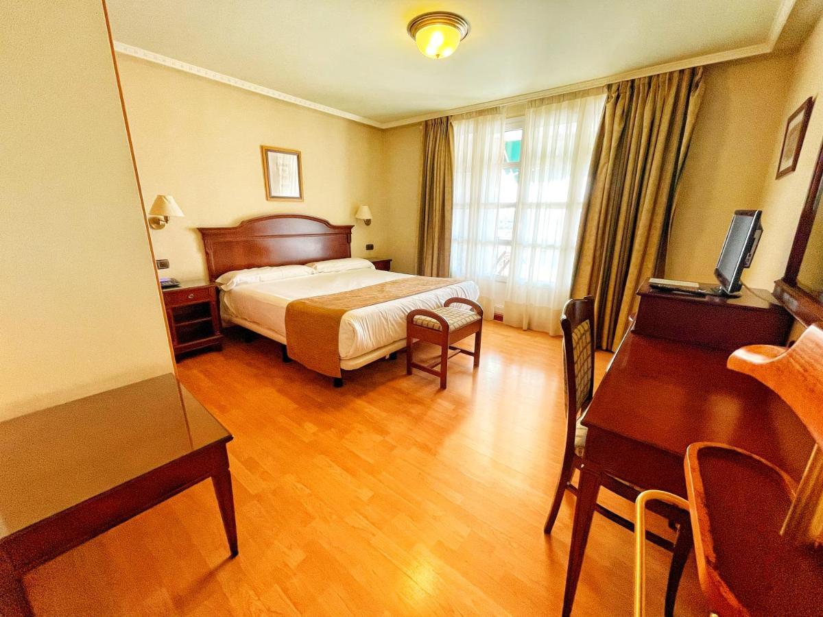 Hotel Lasa Sport Valladolid Dış mekan fotoğraf