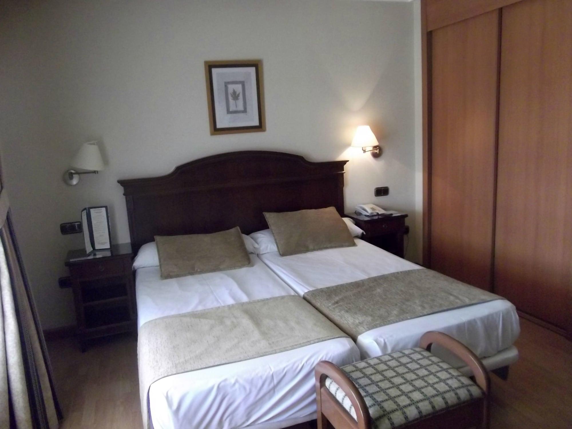 Hotel Lasa Sport Valladolid Dış mekan fotoğraf