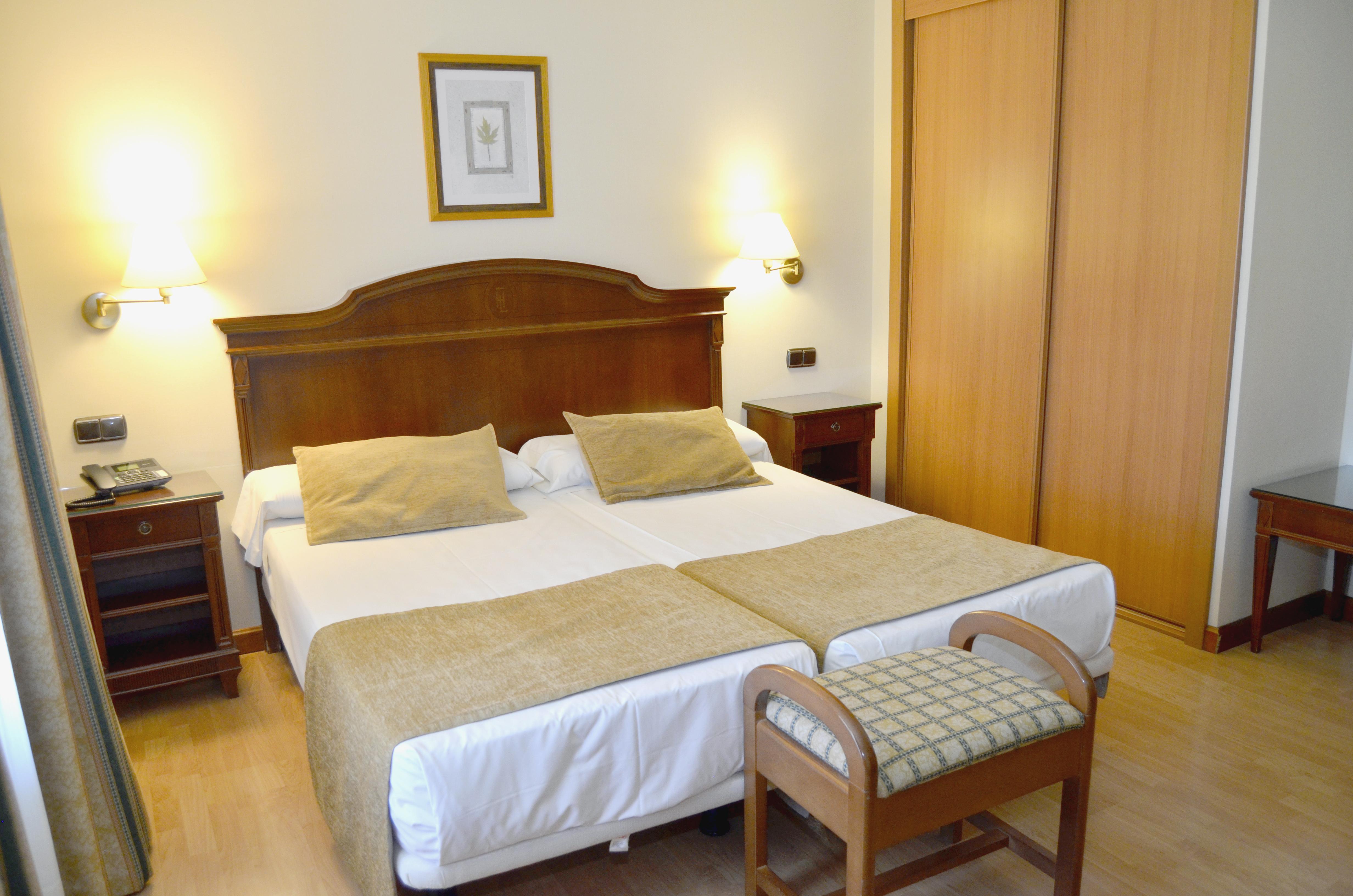 Hotel Lasa Sport Valladolid Dış mekan fotoğraf