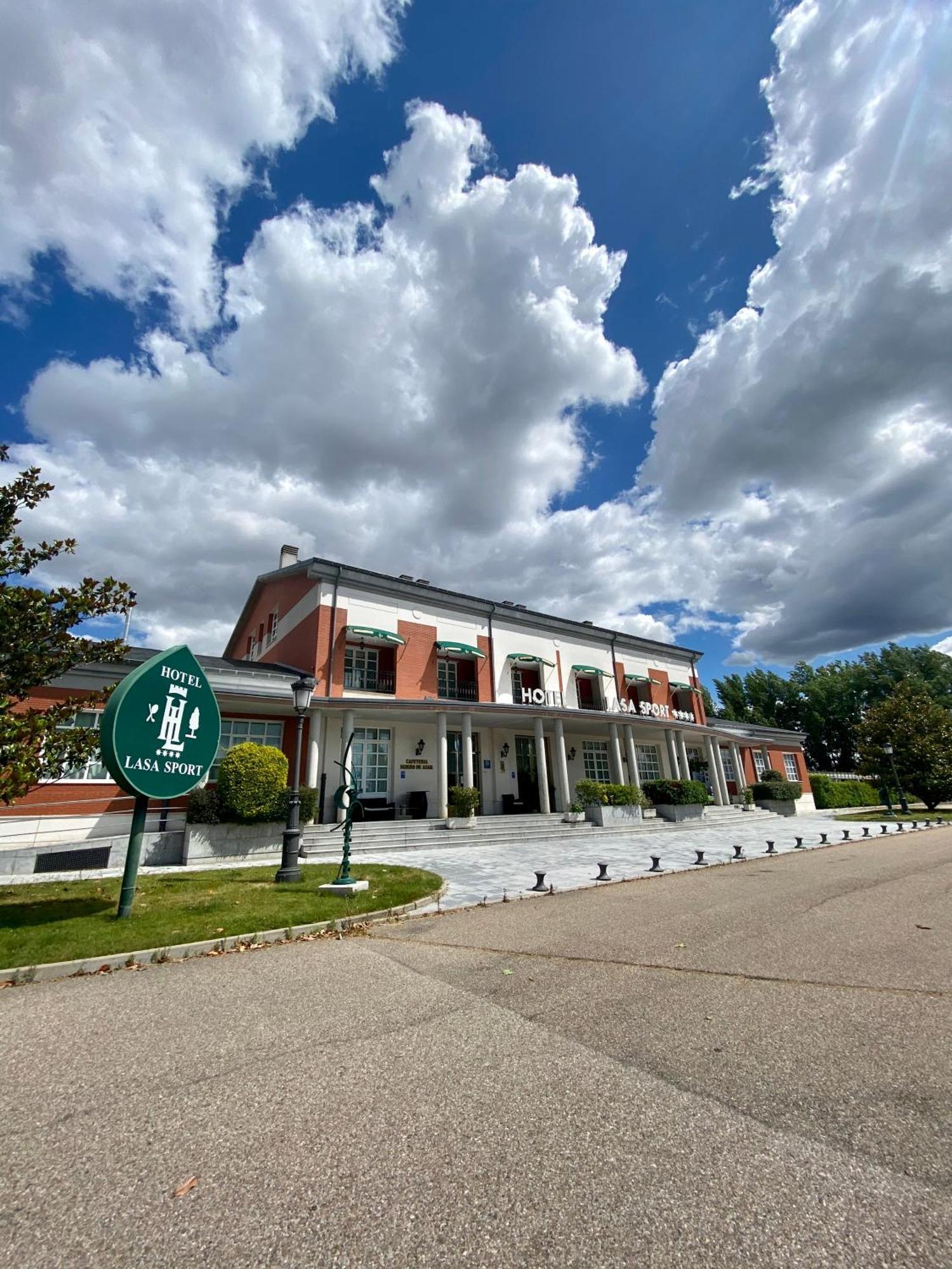 Hotel Lasa Sport Valladolid Dış mekan fotoğraf
