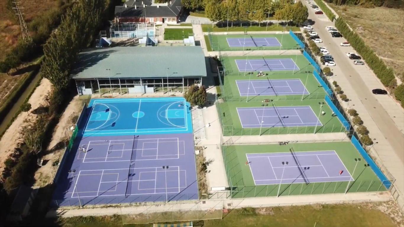 Hotel Lasa Sport Valladolid Dış mekan fotoğraf