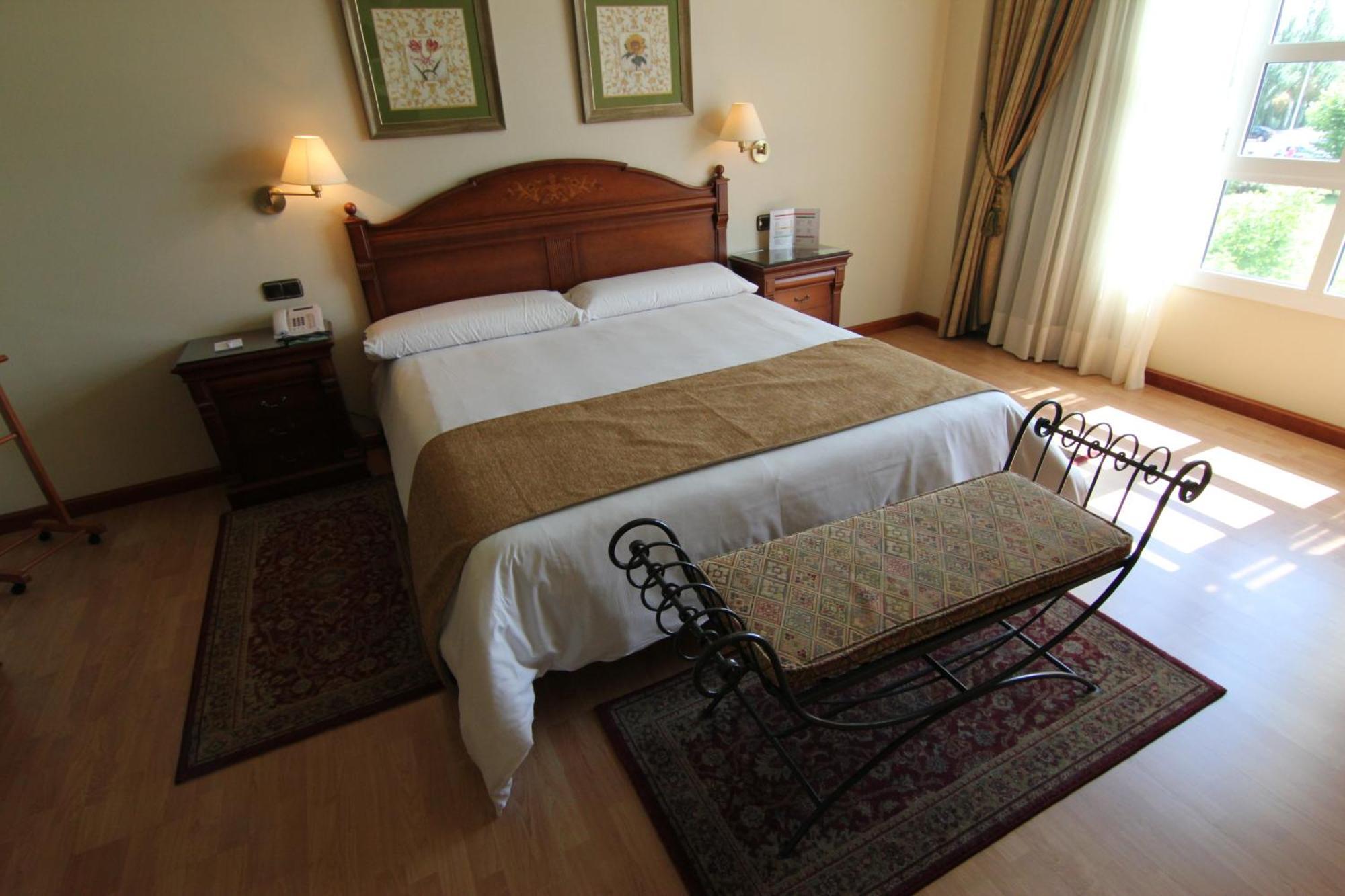 Hotel Lasa Sport Valladolid Dış mekan fotoğraf